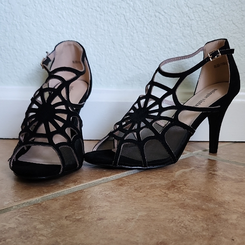 Unique Vintage 1940s Black Spider Web Heels Sz 8